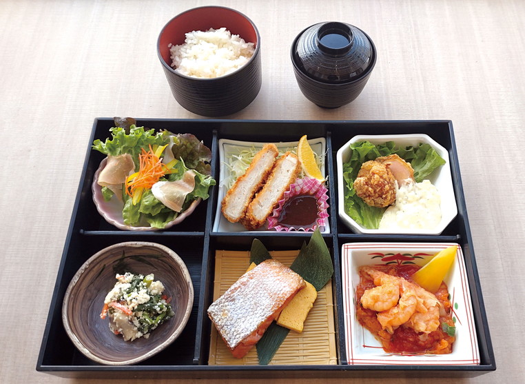 コンペ弁当